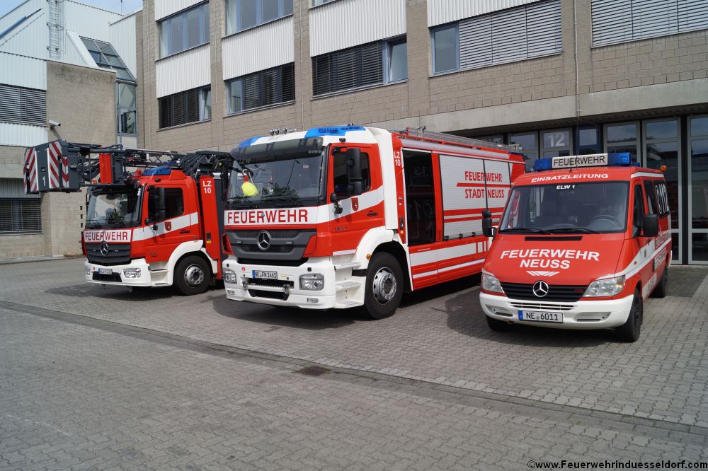 Der L Schzug Der Feuerwehr Neuss